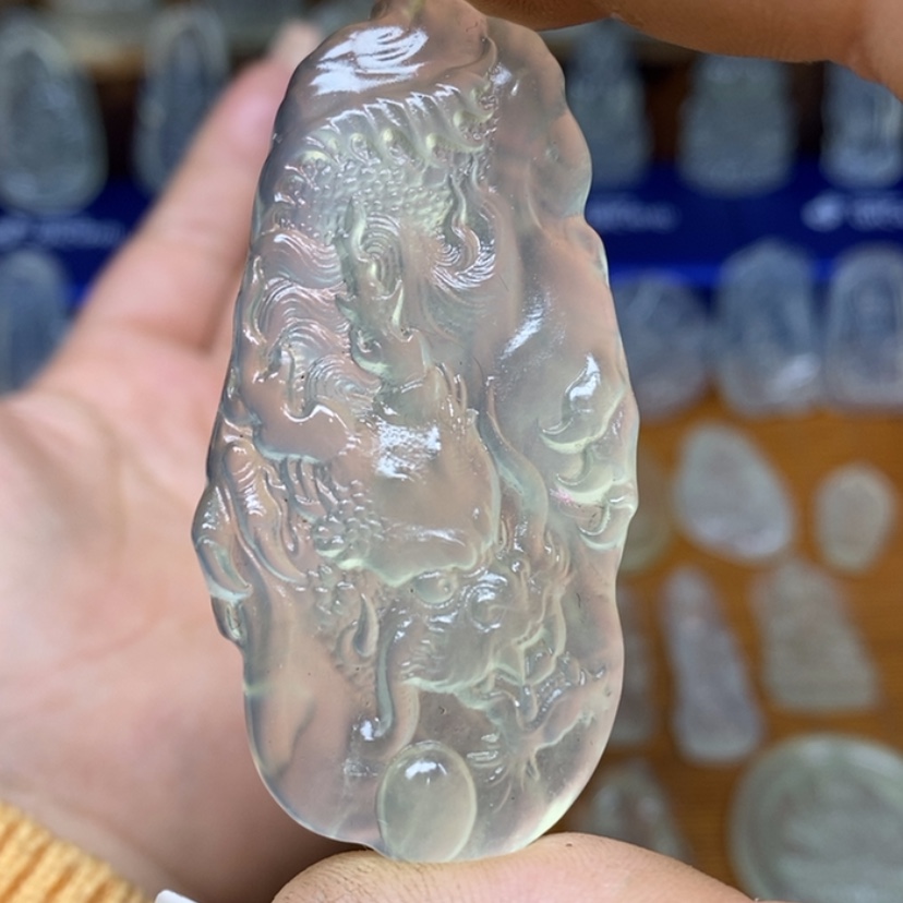 【闪购商品】蛇纹石玉颈饰未镶嵌