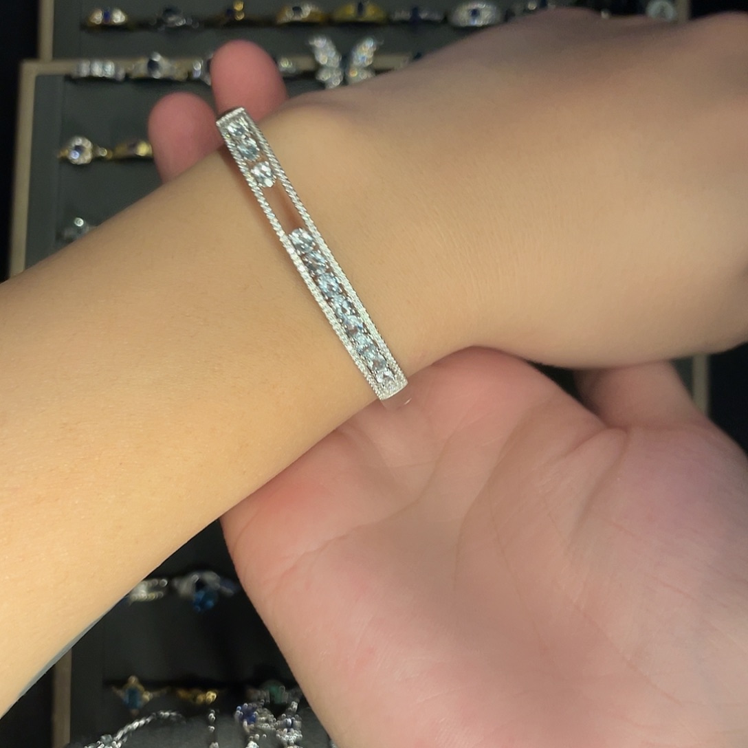 海蓝宝石手镯银S925镶嵌