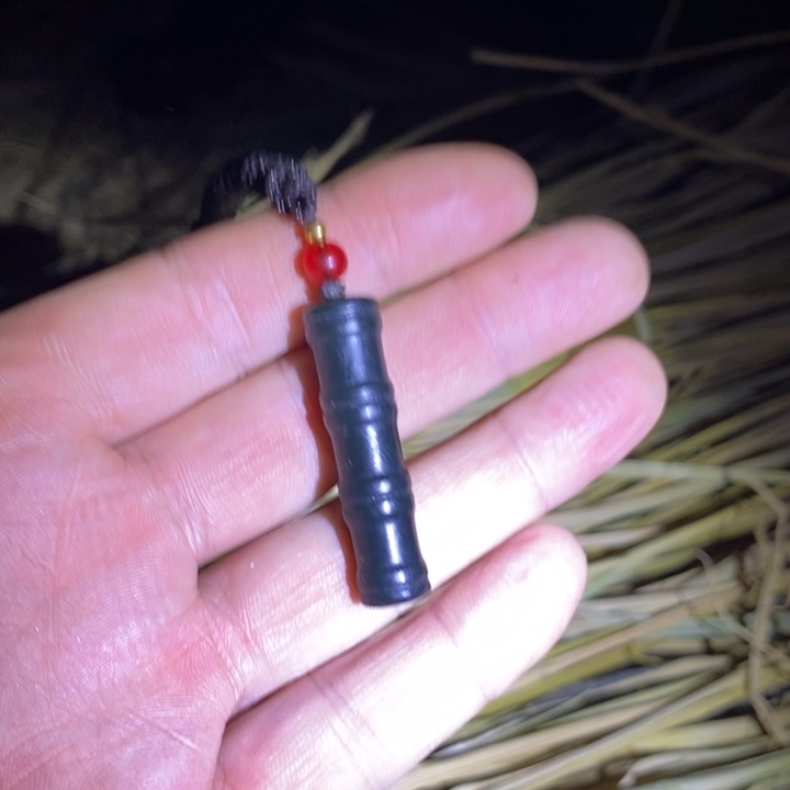 行***至和田玉未镶嵌挂件