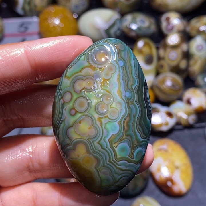 玛瑙/玉髓未镶嵌珠宝半成品122