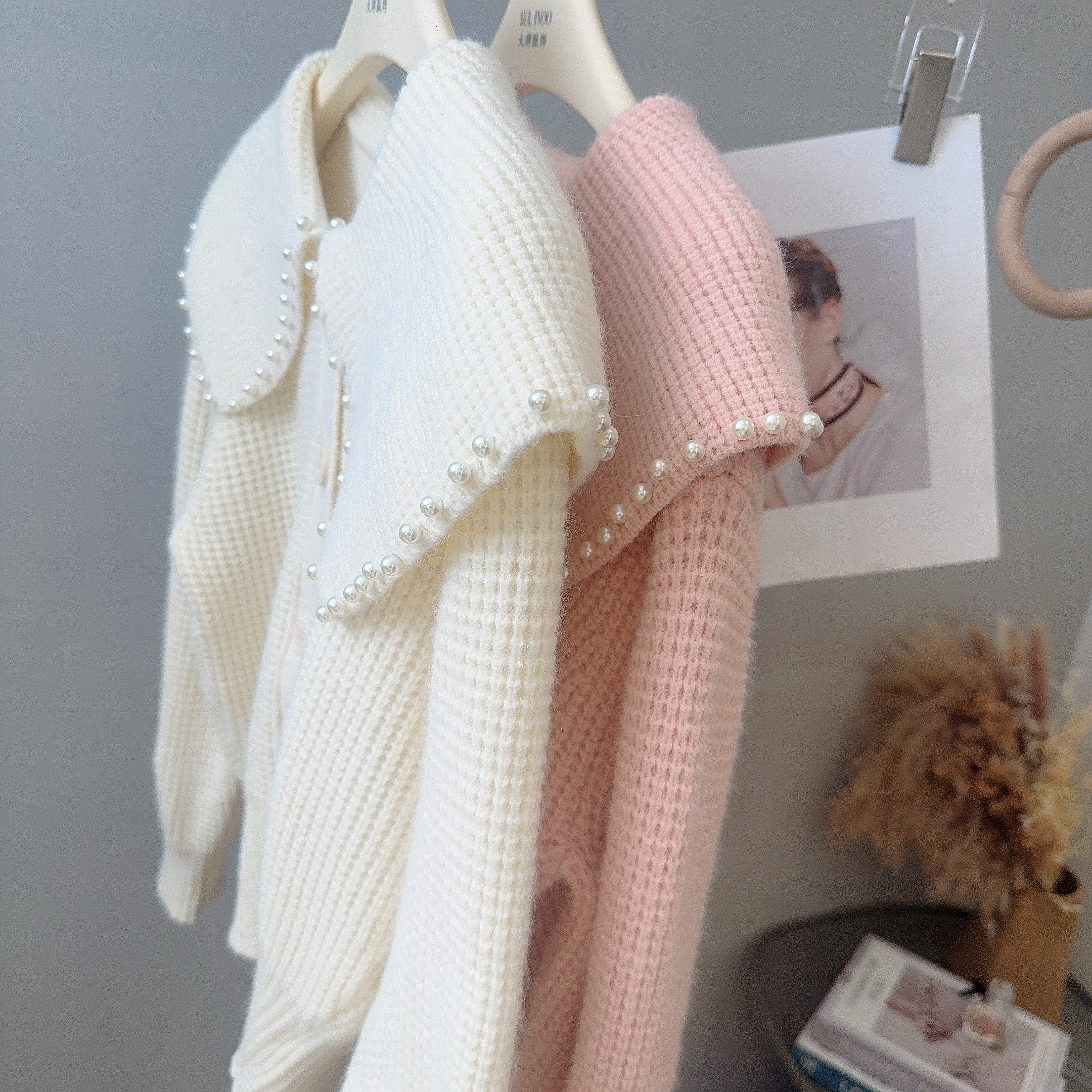 丨秋冬新款白色休闲百搭翻领钉珠长袖针织衫 5024