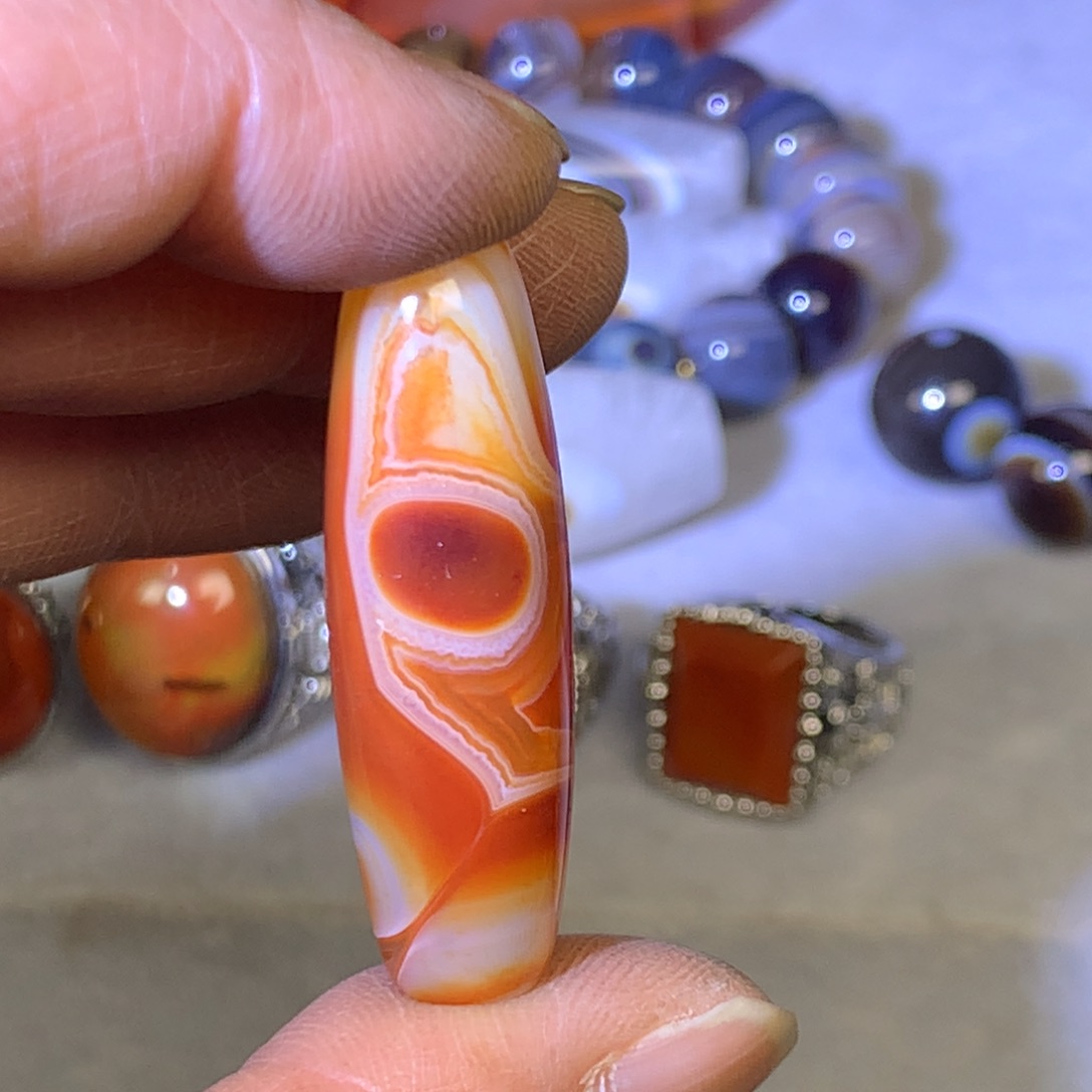 玛瑙/玉髓未镶嵌颈饰