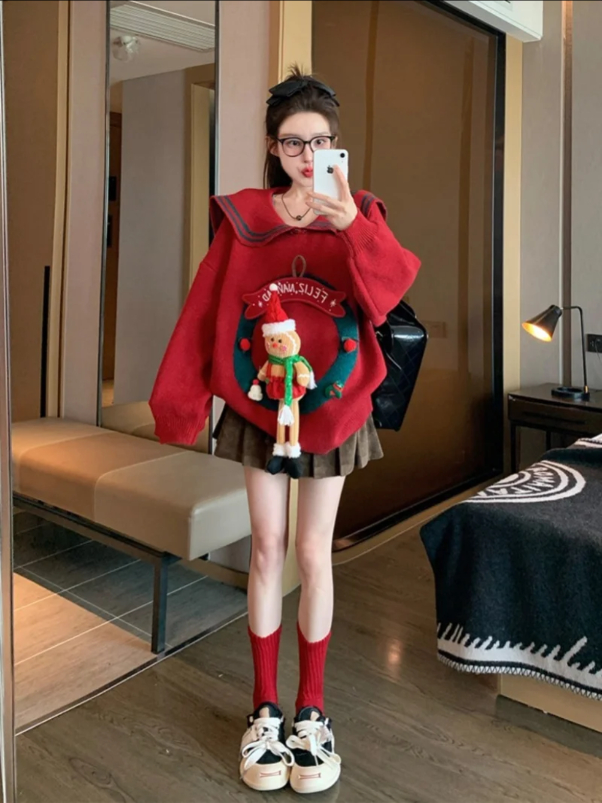 圣诞限定*红色减龄海军领立体可拆卸玩偶慵懒显白毛衣