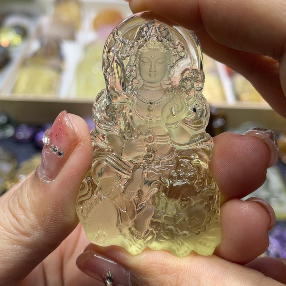 水晶颈饰未镶嵌定制