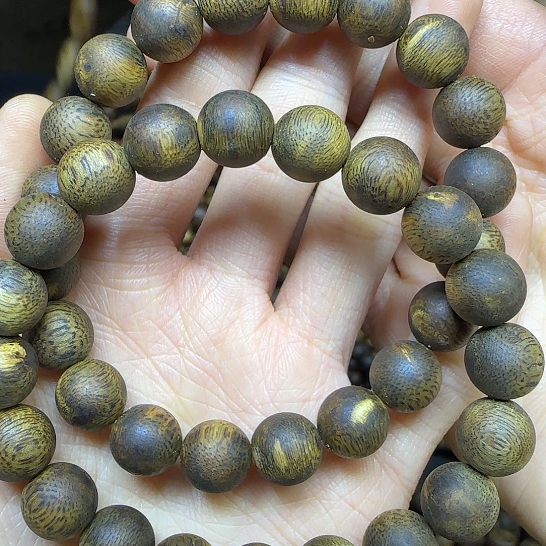 沉香碎屑沉香+沉水浮1.0圆珠单圈10克加多样性发一