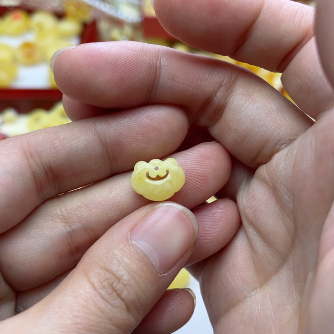 【闪购商品】蜜蜡裸石未镶嵌配饰