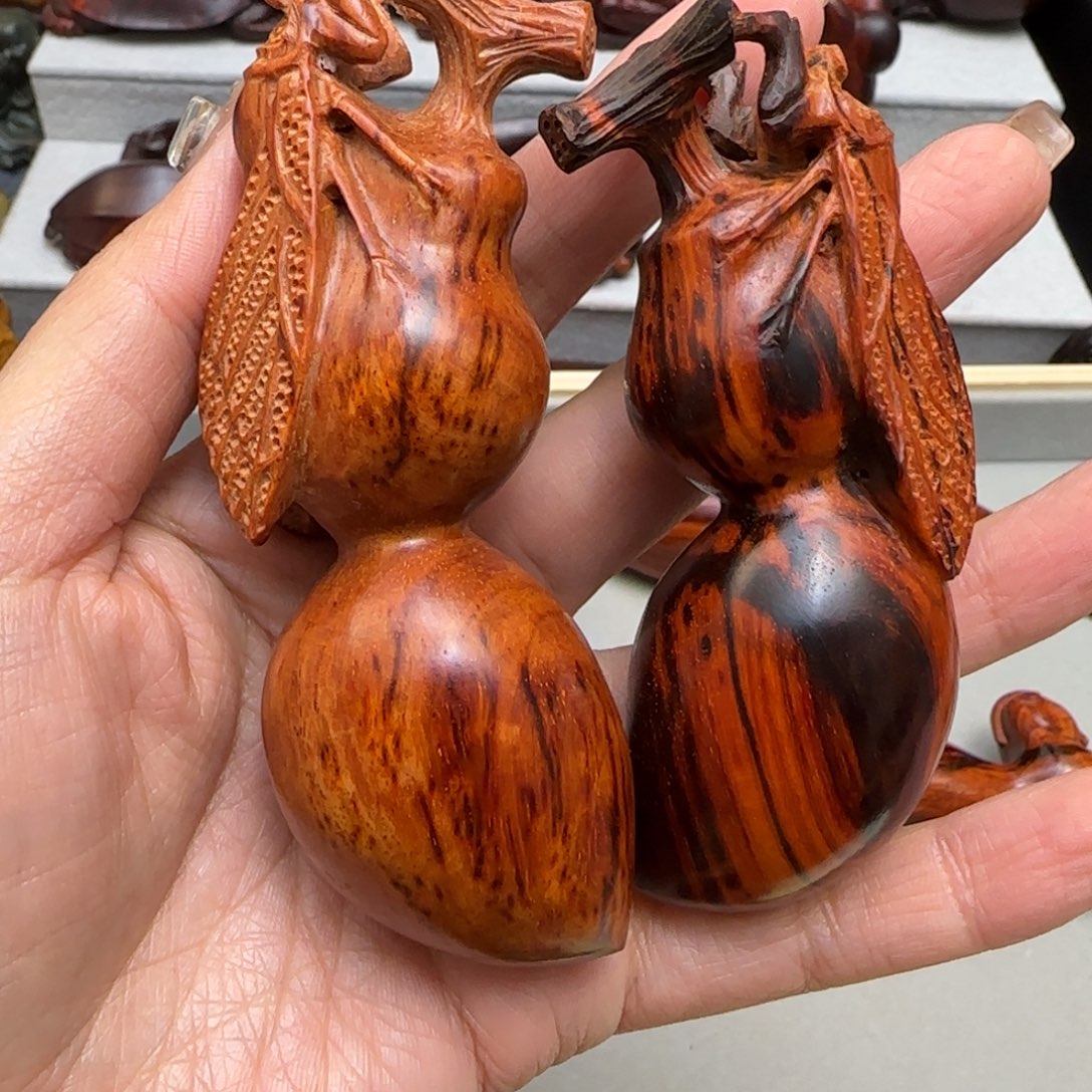 木用****6小叶紫檀雕刻知了葫芦把件两个