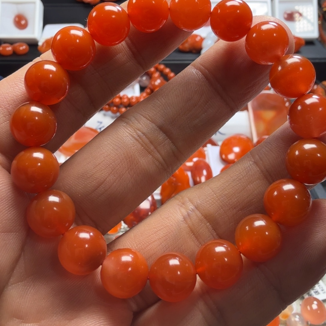 南红玛瑙未镶嵌手链