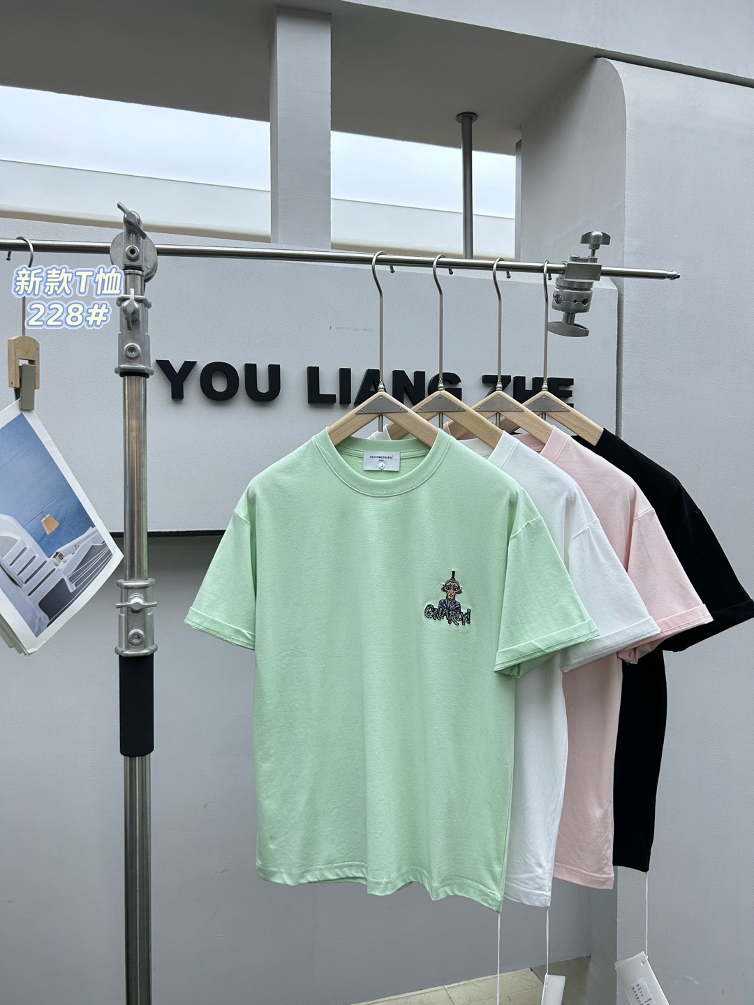 《粉色》小众设计时尚撤柜新款短T-228