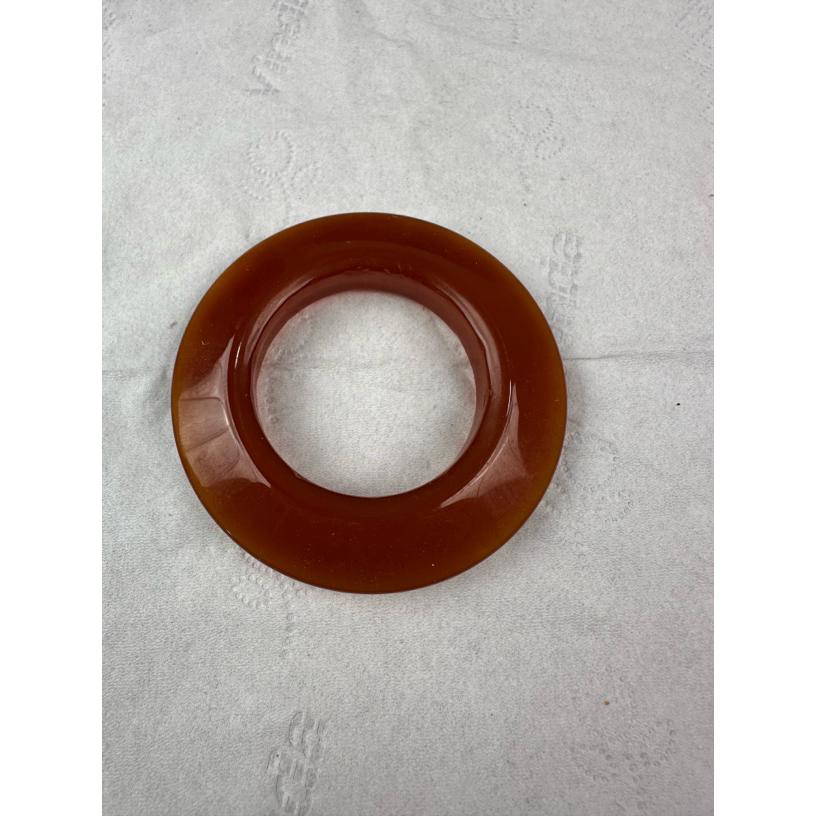 玛瑙圆环通透红润