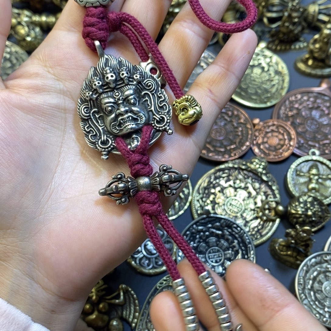 藏式大黑天牌子搭配