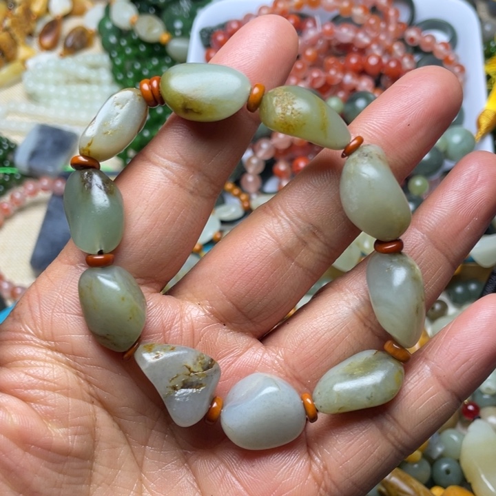 *****和田玉未镶嵌珠宝半成品