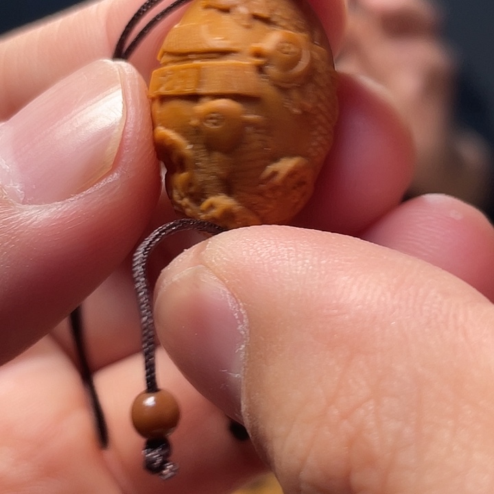 橄榄核吊坠橄榄核