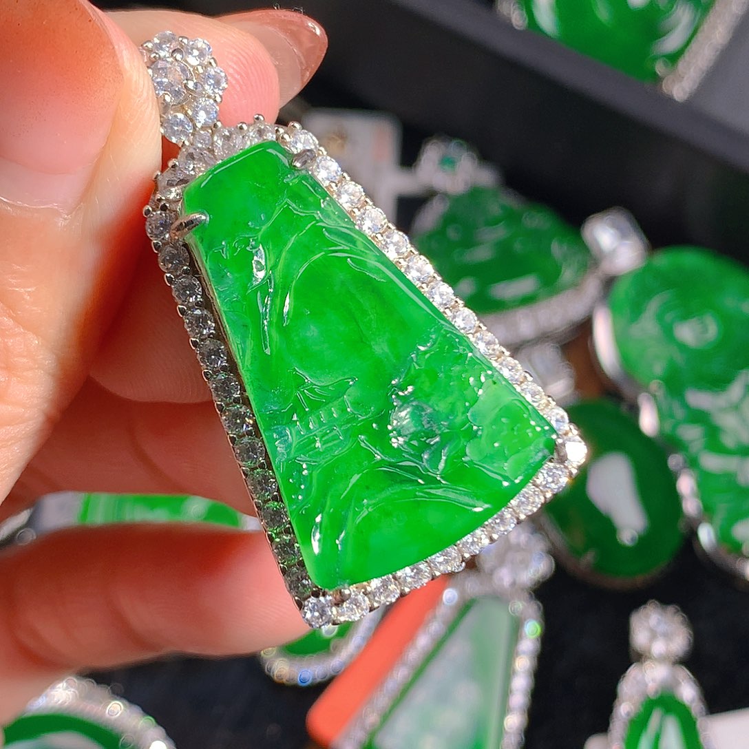 翡翠吊坠(不含链)未镶嵌