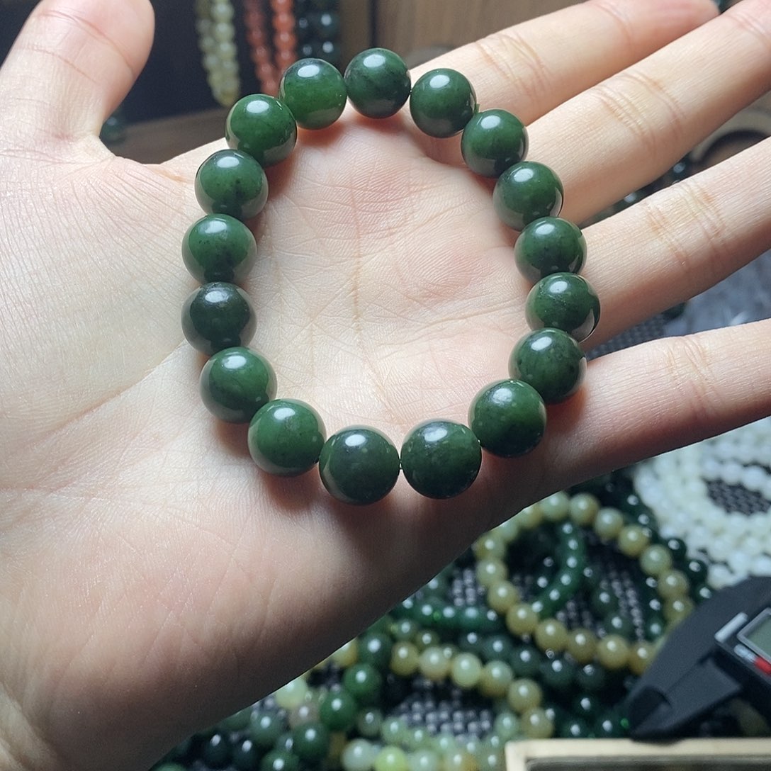 和田玉未镶嵌手串1