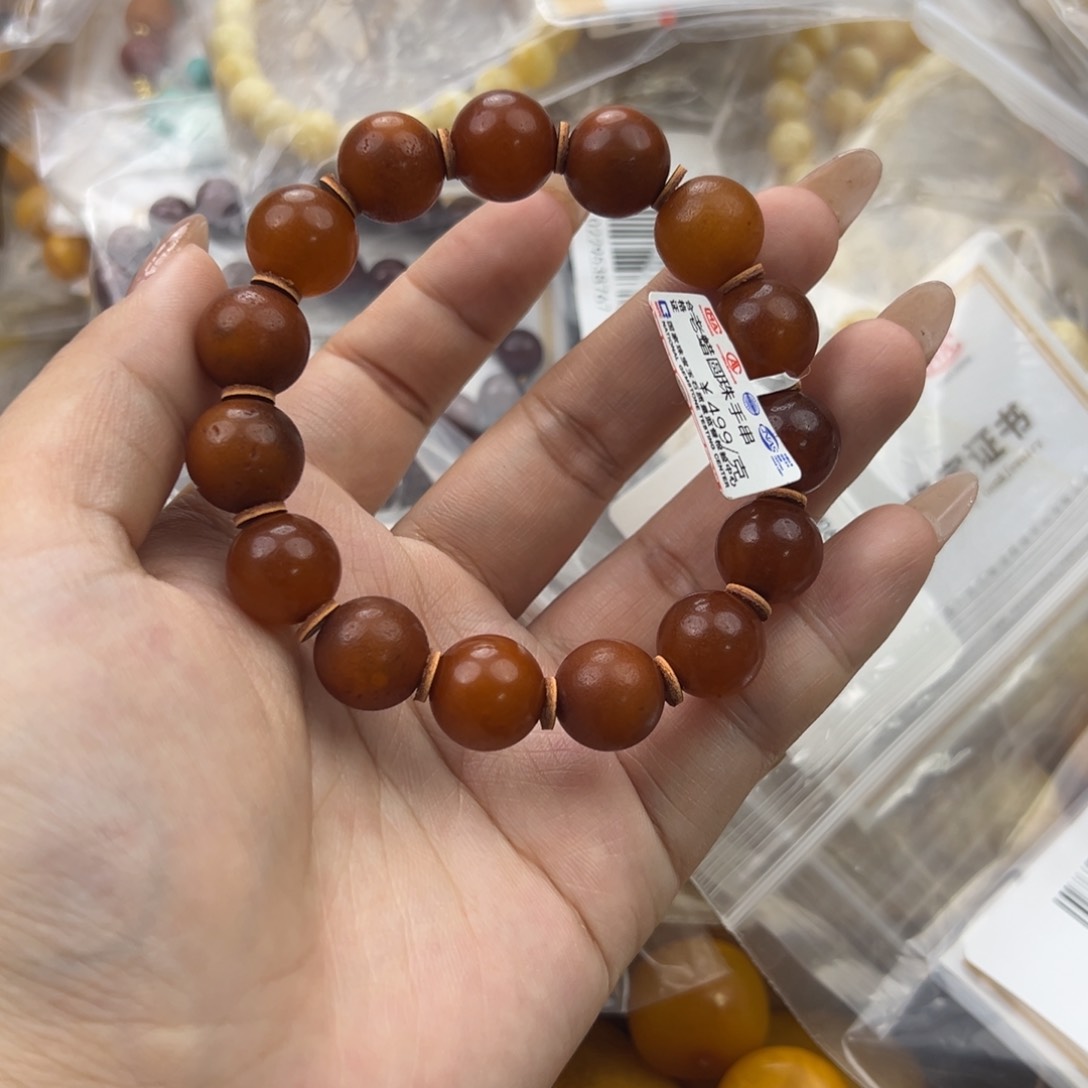 琥珀珠宝奇石未镶嵌