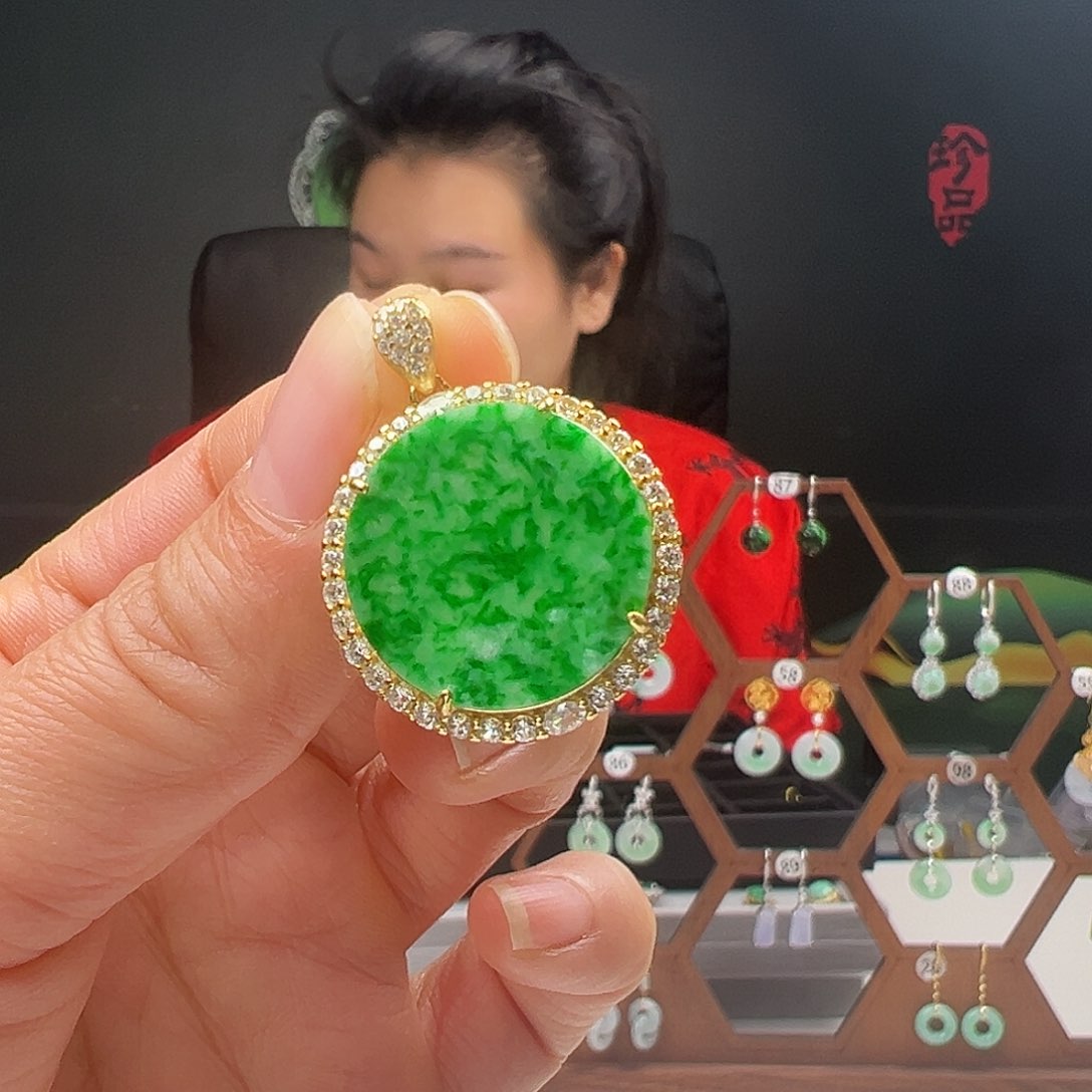 银S925镶嵌翡翠耳饰