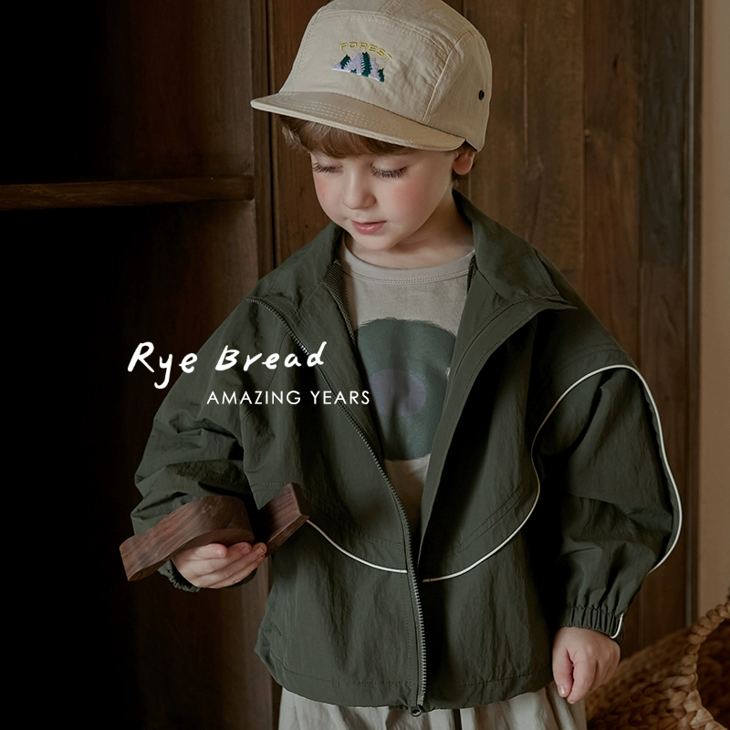 ryebread/黑面包童装 韩系撞色线条男小童立领拉链外套4春秋