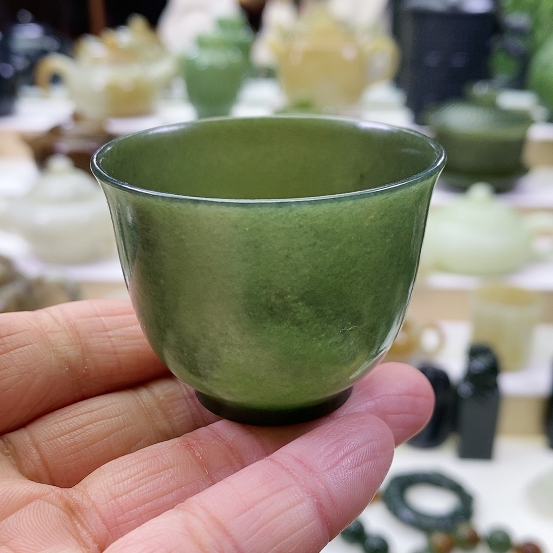 和田玉茶杯未镶嵌