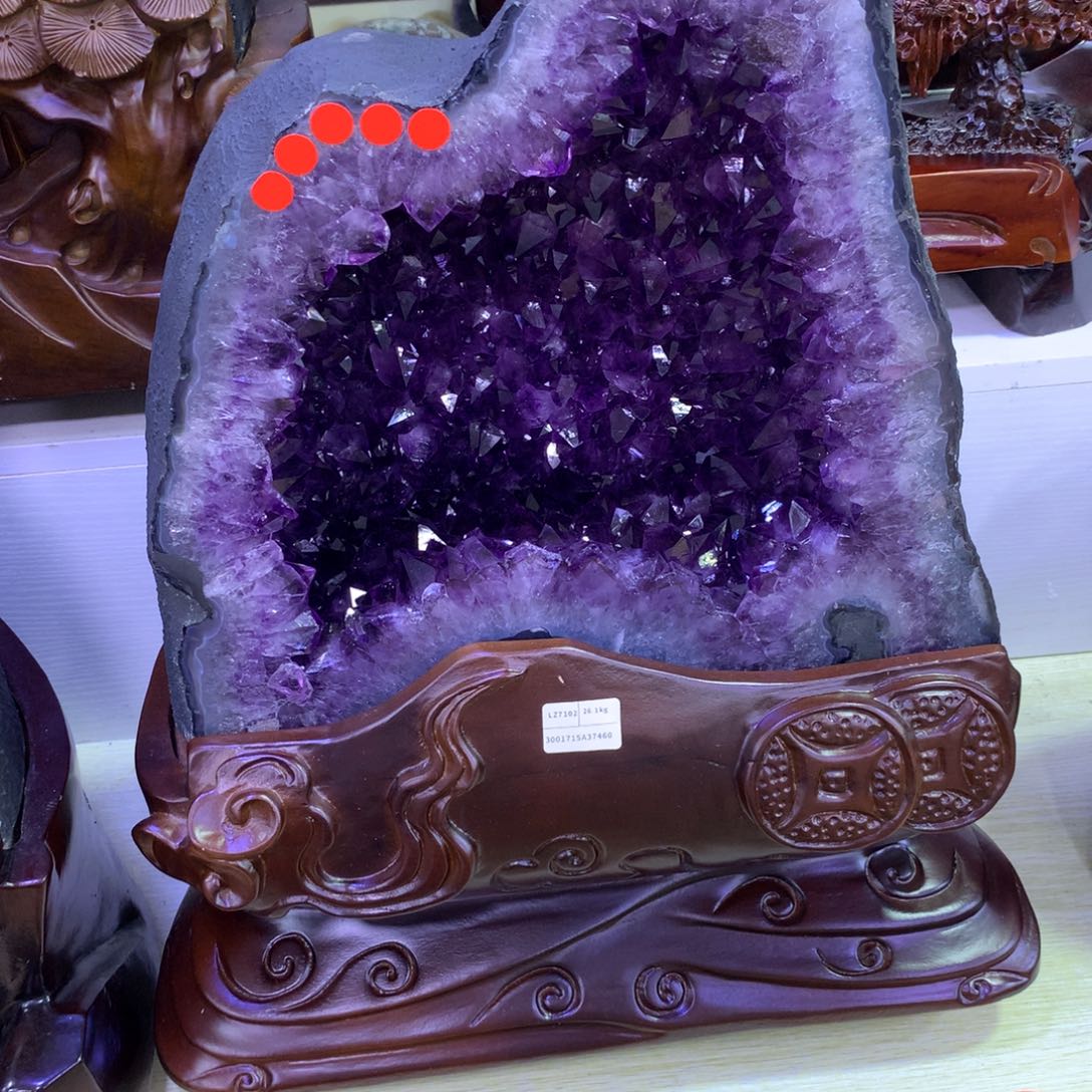 织绣巴西紫水晶大摆件