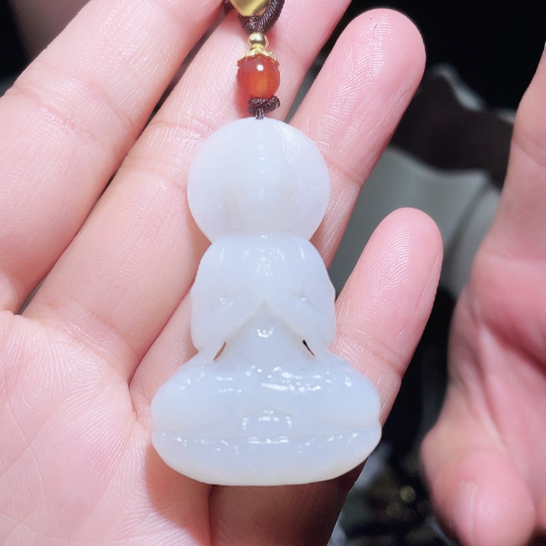 和田玉颈饰未镶嵌多样性