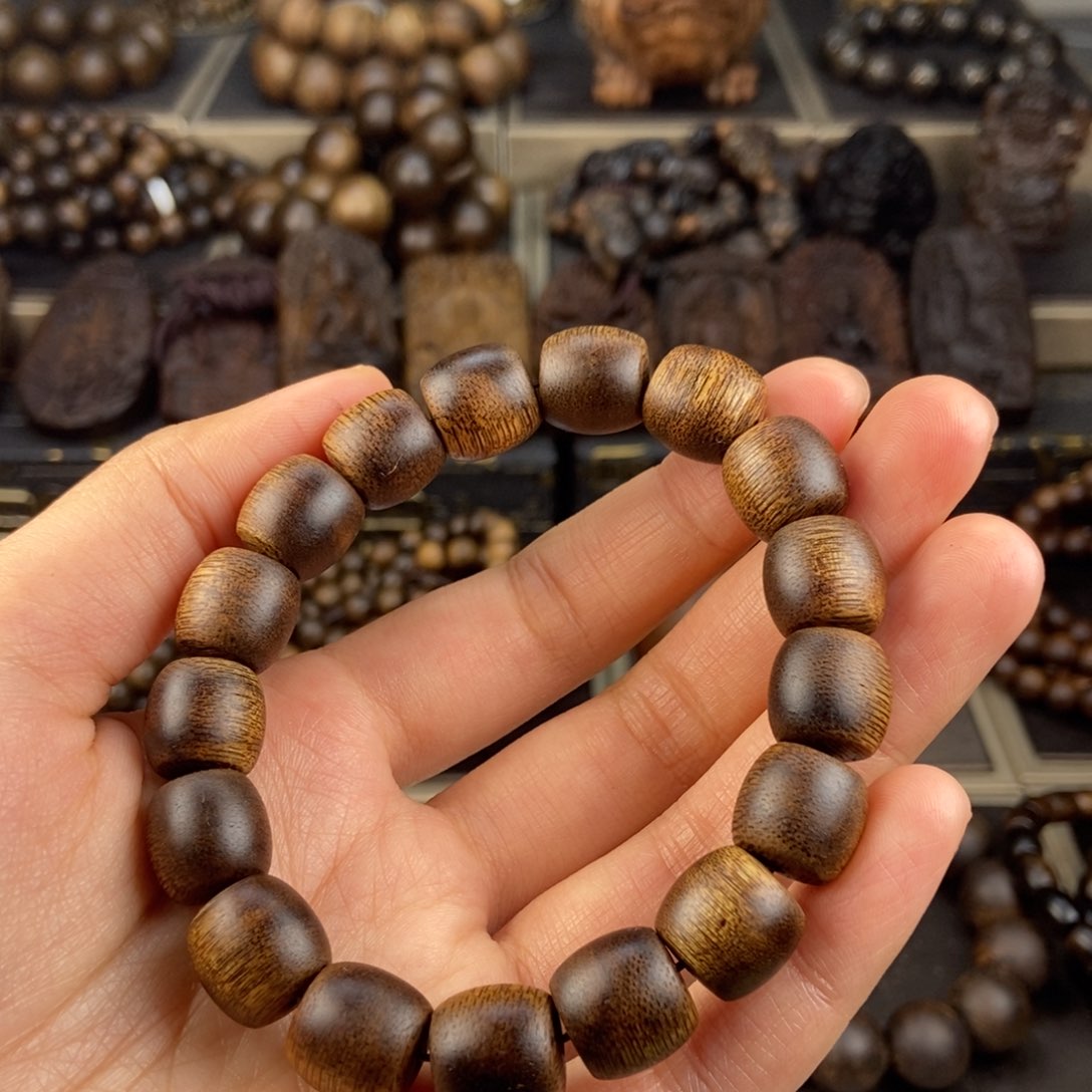 沉香手串风***～越南芽庄白棋楠