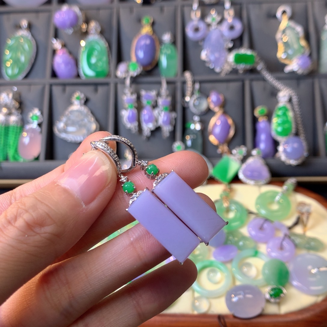 翡翠耳饰18K金镶嵌吊坠