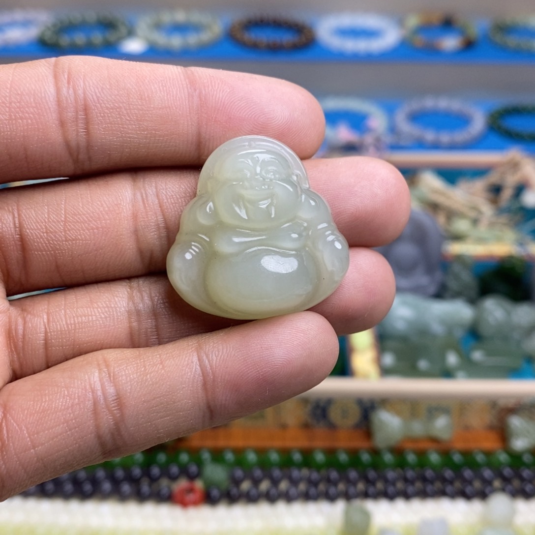 和田玉吊坠未镶嵌