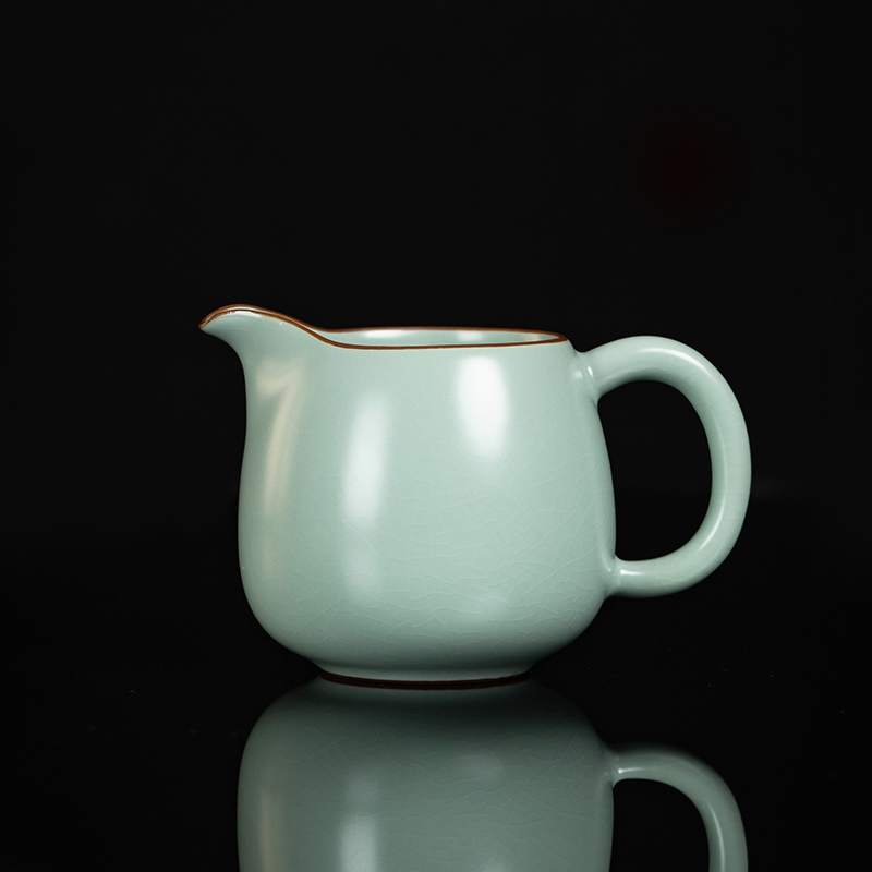 弘茗道 茶养开片可养铁胎豆绿色汝瓷公道杯 茶漏一体全瓷过滤茶器