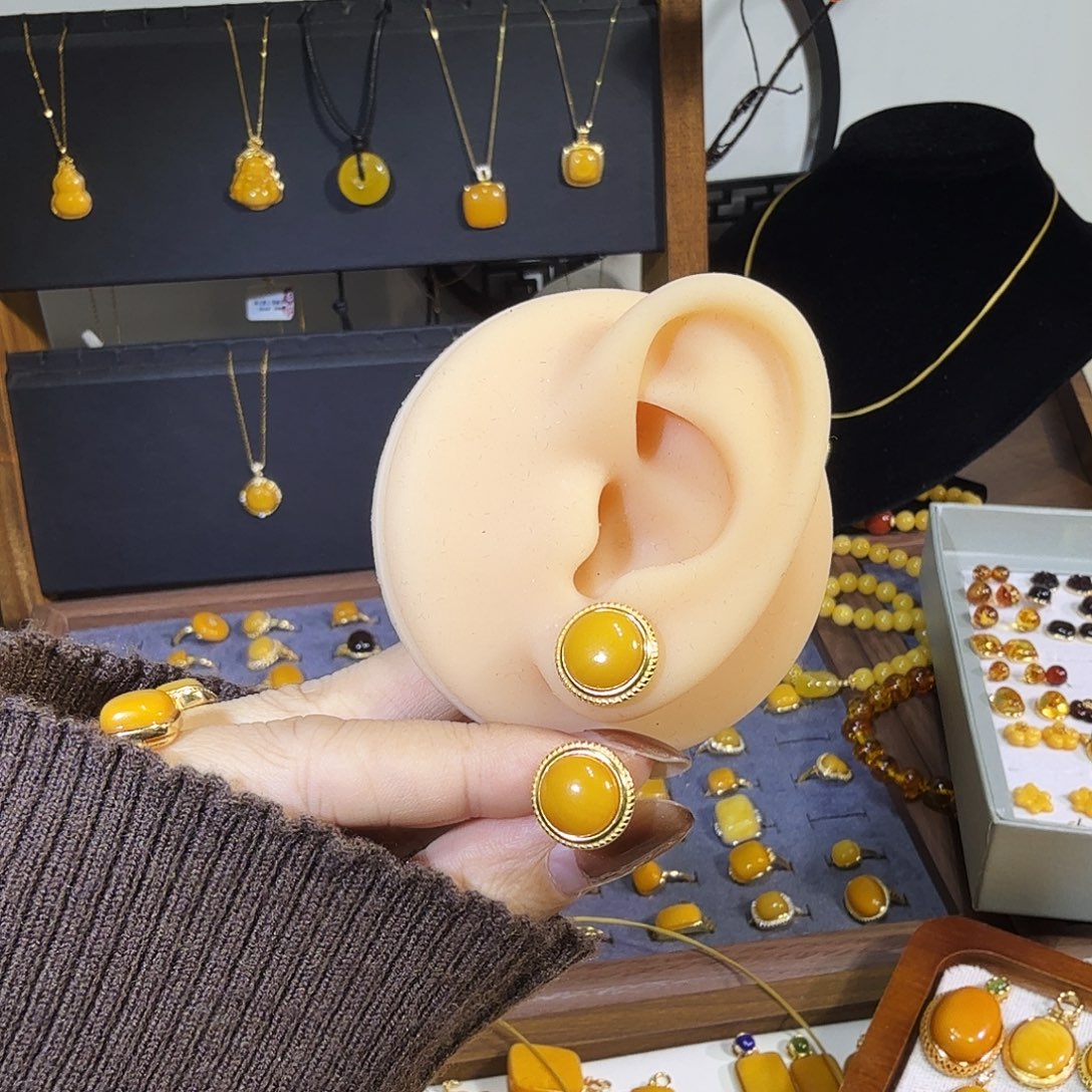 蜜蜡银S925镀金镶嵌耳饰