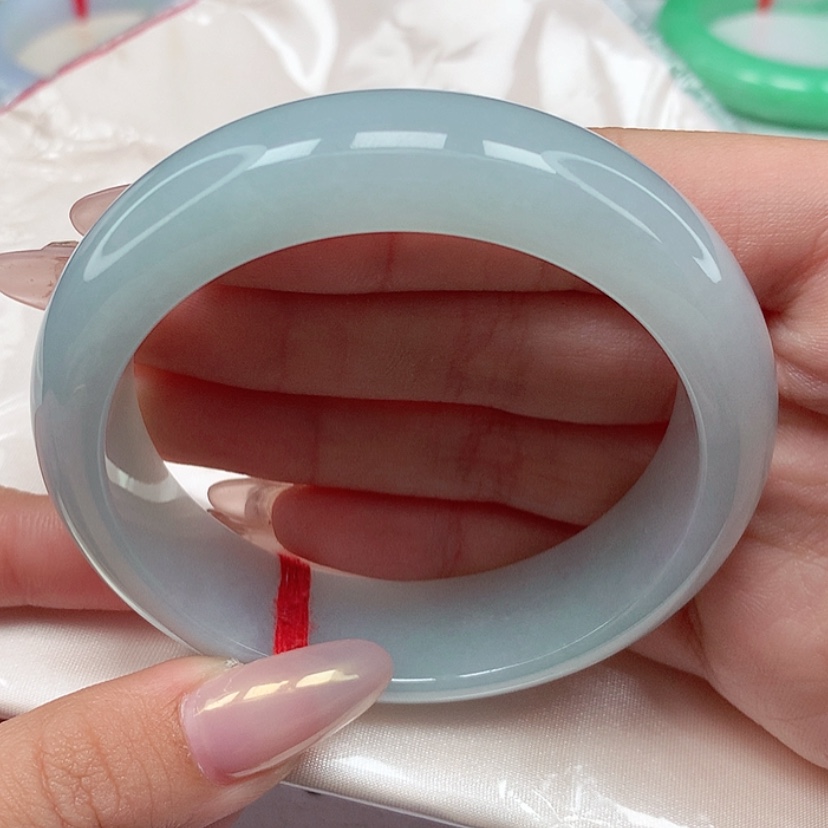 【闪购商品】翡翠手镯未镶嵌58圈