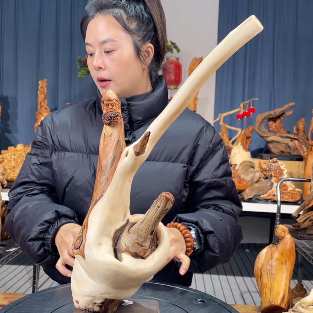 柏木（崖柏）随型摆件