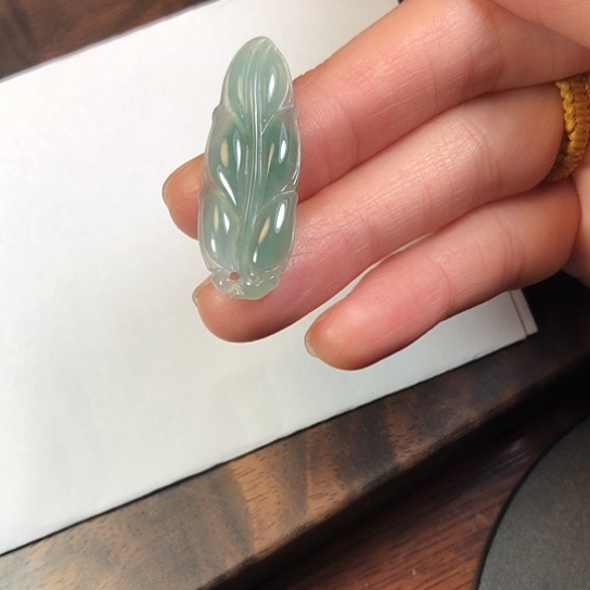 翡翠未镶嵌颈饰缅甸A货，每天下午1点半开播