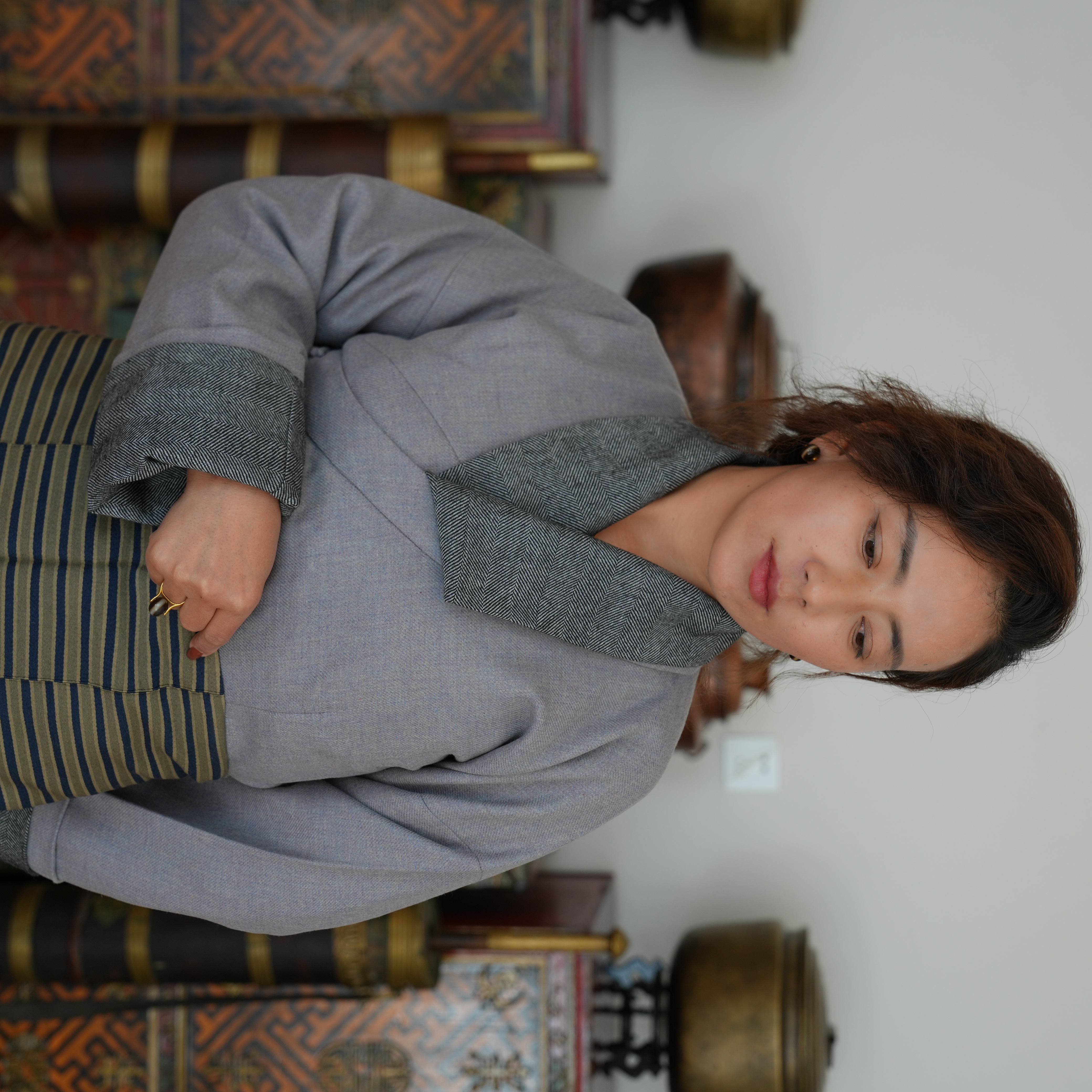 民族服装羊毛布料传统长袖藏袍配羊毛布料衬衣拉萨服秋冬款民族风