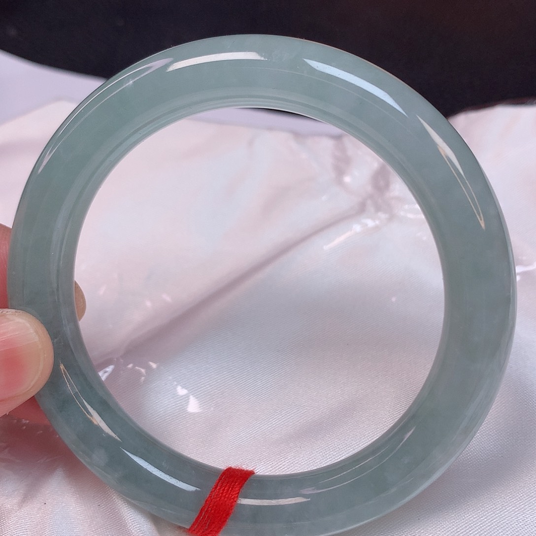 翡翠手镯未镶嵌57+ 翡翠手镯