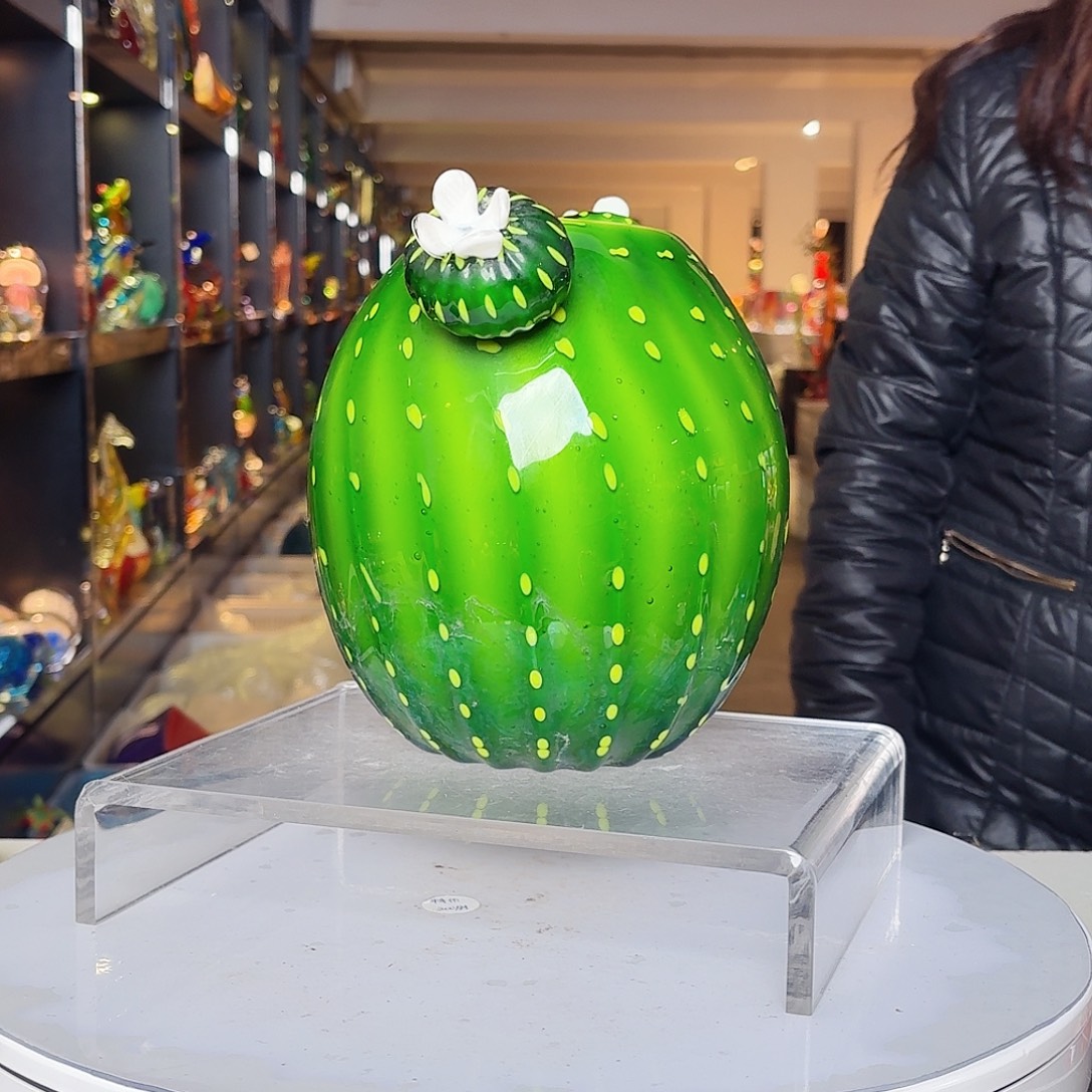 摆件琉璃岛上有个叫小