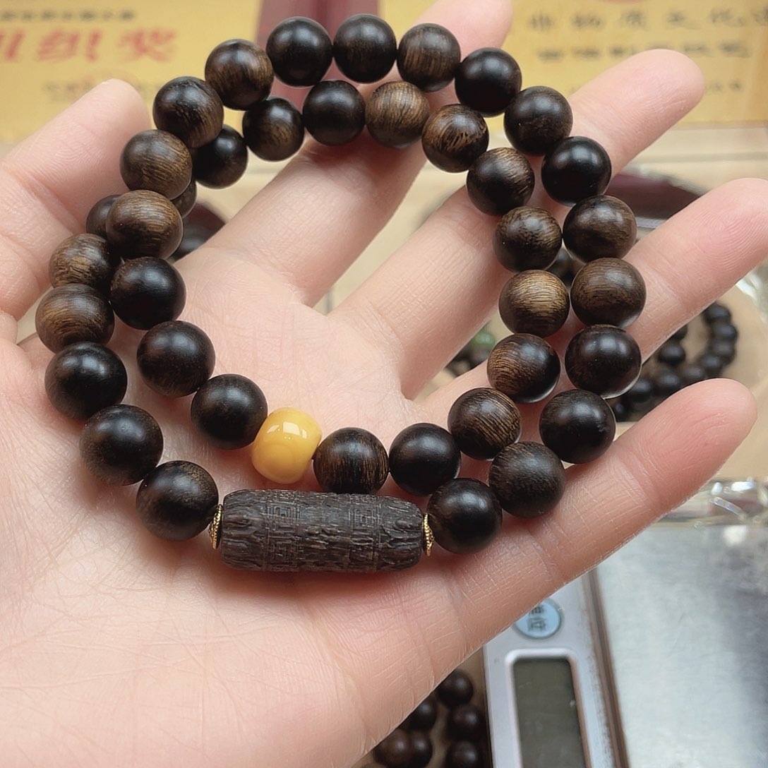沉香手串朱*越南芽庄黄棋楠缨子玉化瘤疤1.0