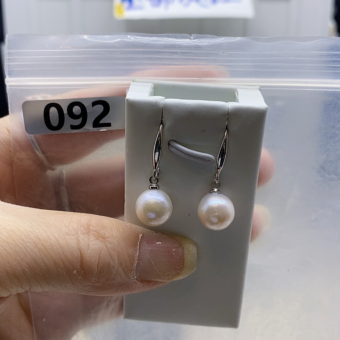 颈饰合金淡水珍珠