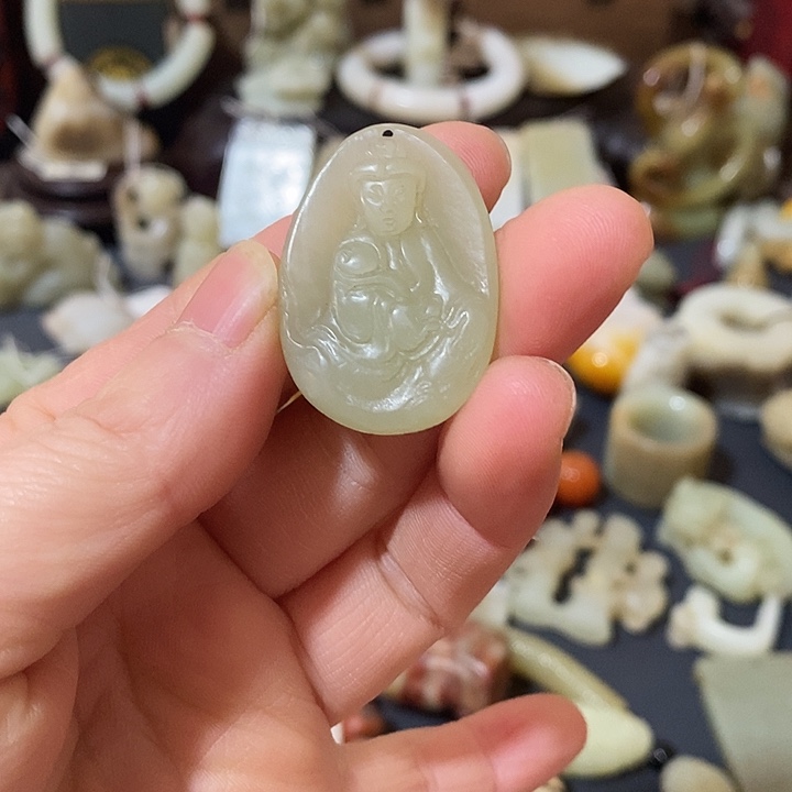 和田玉（糖玉）未镶嵌颈饰