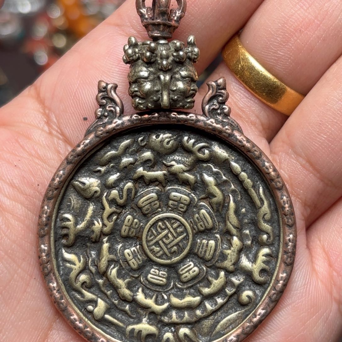 铜星月菩提吊坠项链