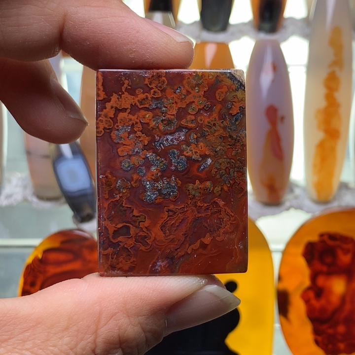 玛瑙/玉髓颈饰未镶嵌129有瑕