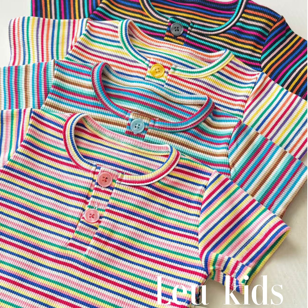 【Leu kids】彩虹条纹两粒扣子短袖包屁