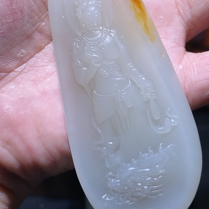 和田玉未镶嵌颈饰风**-