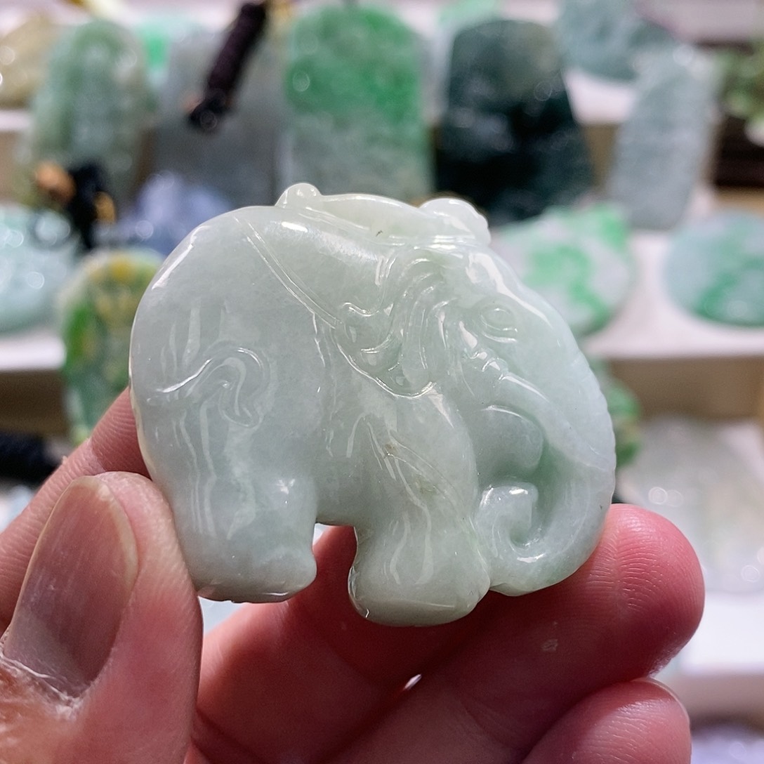 【闪购商品】翡翠颈饰未镶嵌1111111111111