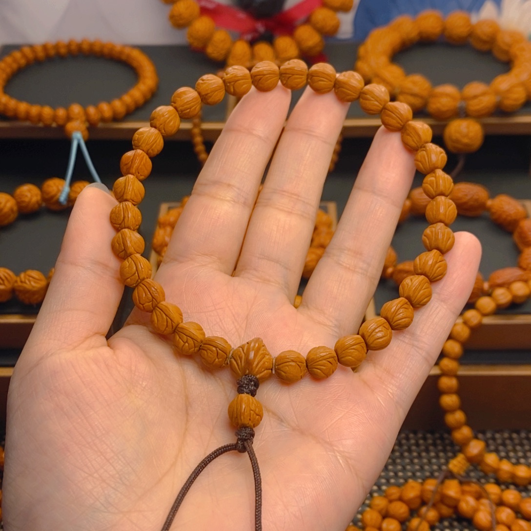 白***胞桃核吊坠秦岭森林08