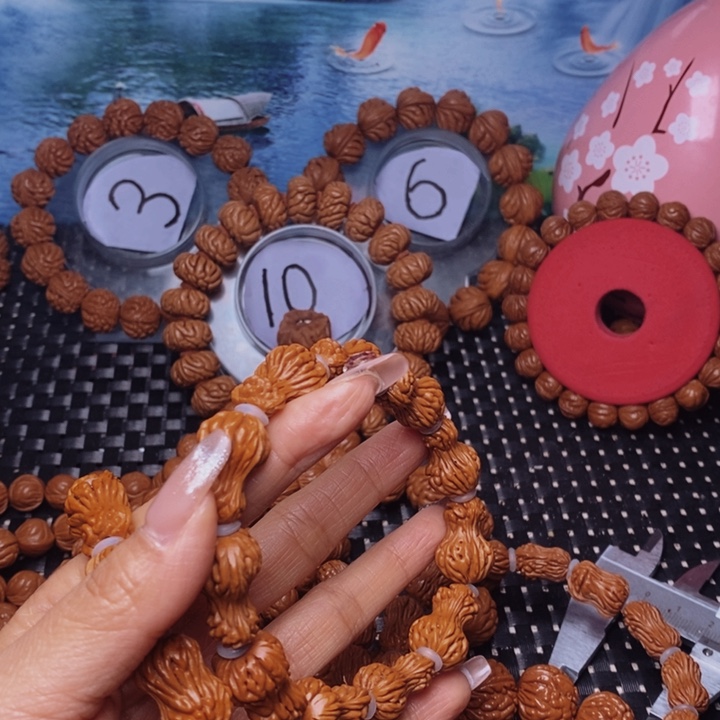 桃核吊坠久*玖龙纹桃核