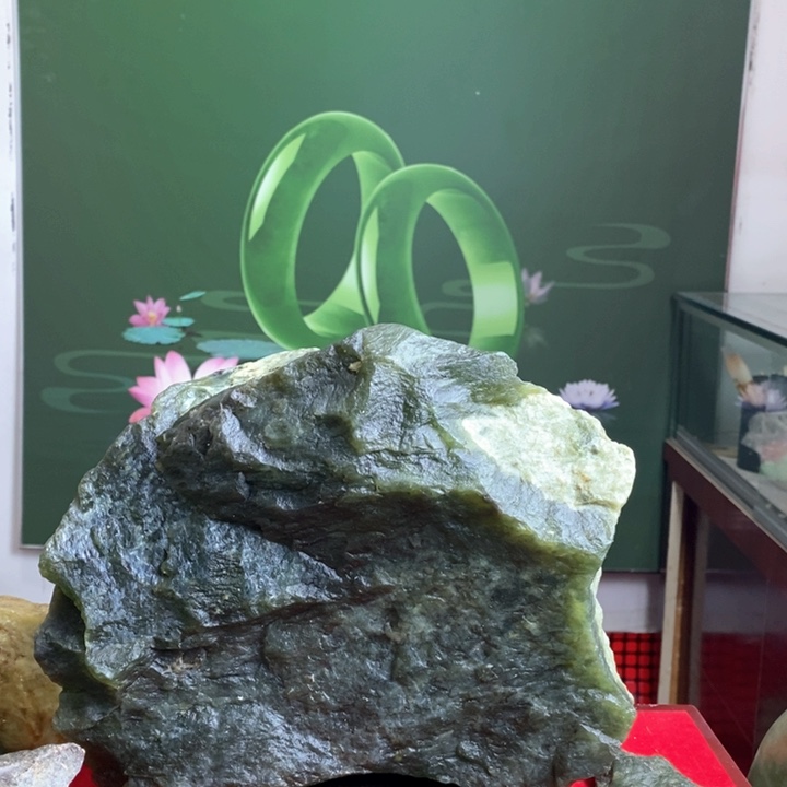 蛇纹石玉未镶嵌珠宝岫玉原石