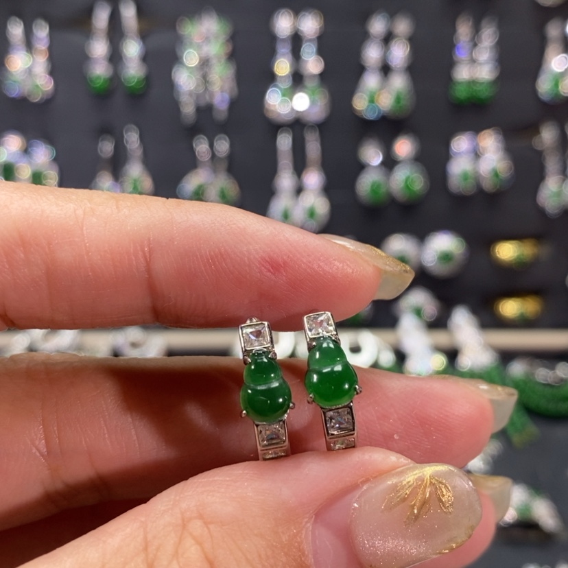 【闪购商品】翡翠耳饰银S925镀金镶嵌