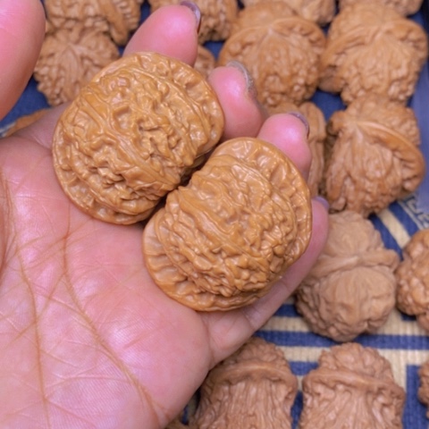 【闪购商品】文玩核桃吊坠一*白狮子43