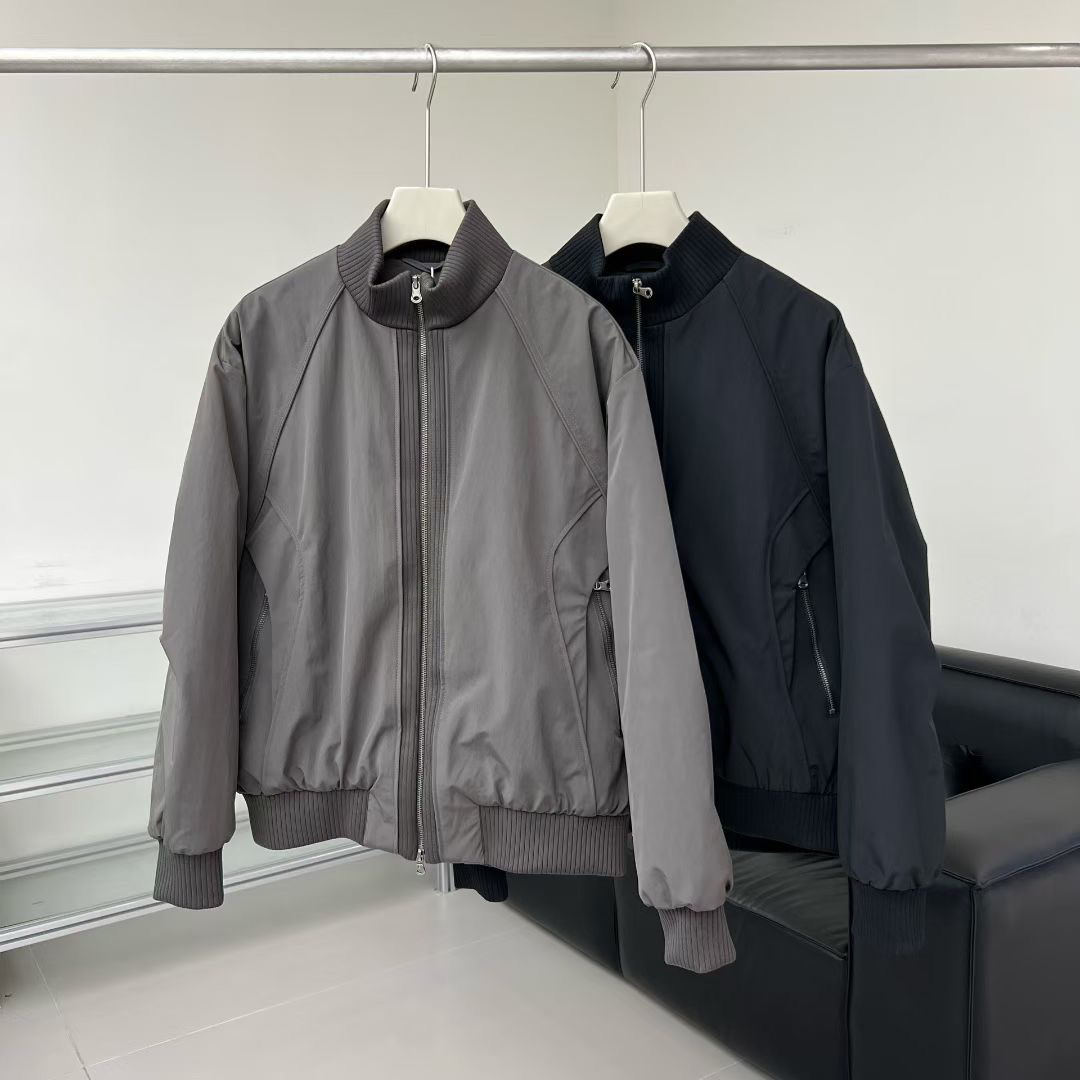 宽松型长袖冬季短款保暖针缝夹克厚款绗缝几何图案